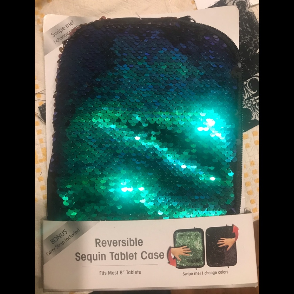Tablet case with strap 8”